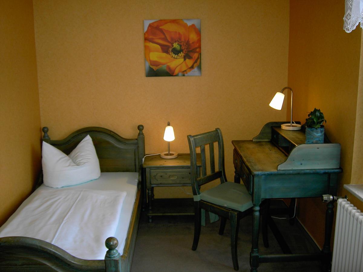 Landhotel Am Fuchsbach Berga  Eksteriør billede