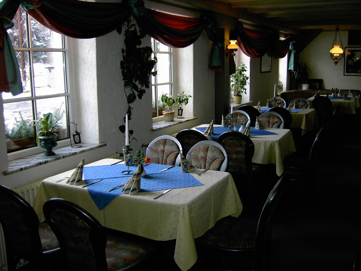 Landhotel Am Fuchsbach Berga  Eksteriør billede