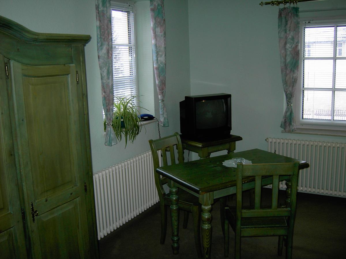 Landhotel Am Fuchsbach Berga  Eksteriør billede